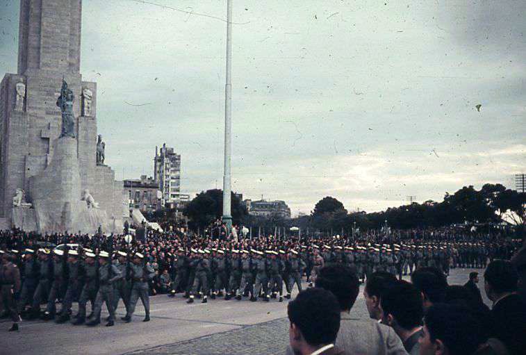 Desfile militar V.