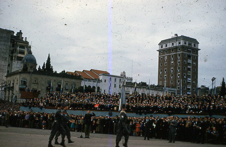Desfile Militar XI.