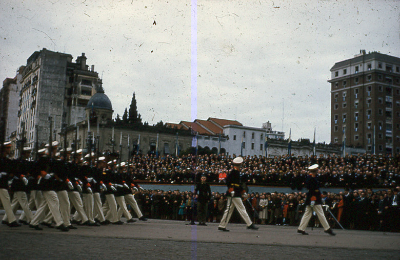 Desfile militar XII