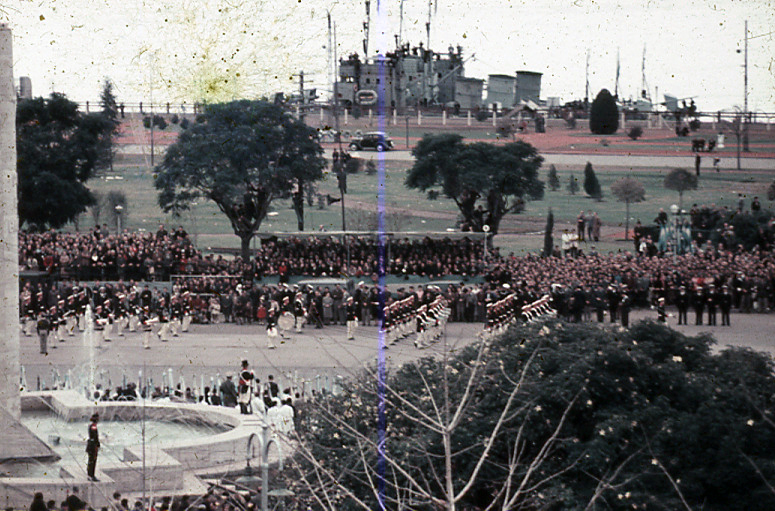Desfile militar XIV.
